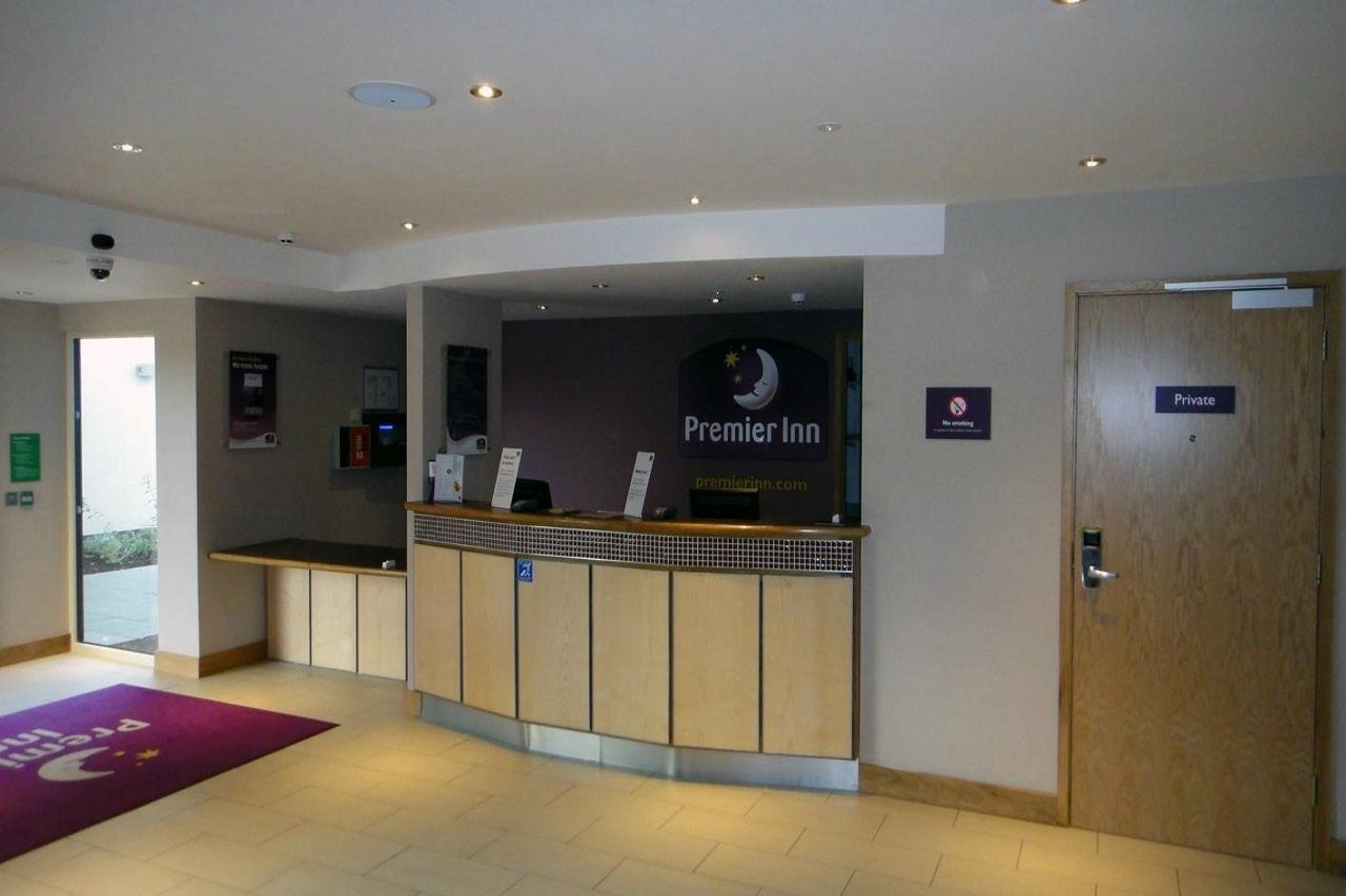 Premier Inn Derry / Londonderry Hotel Exterior foto