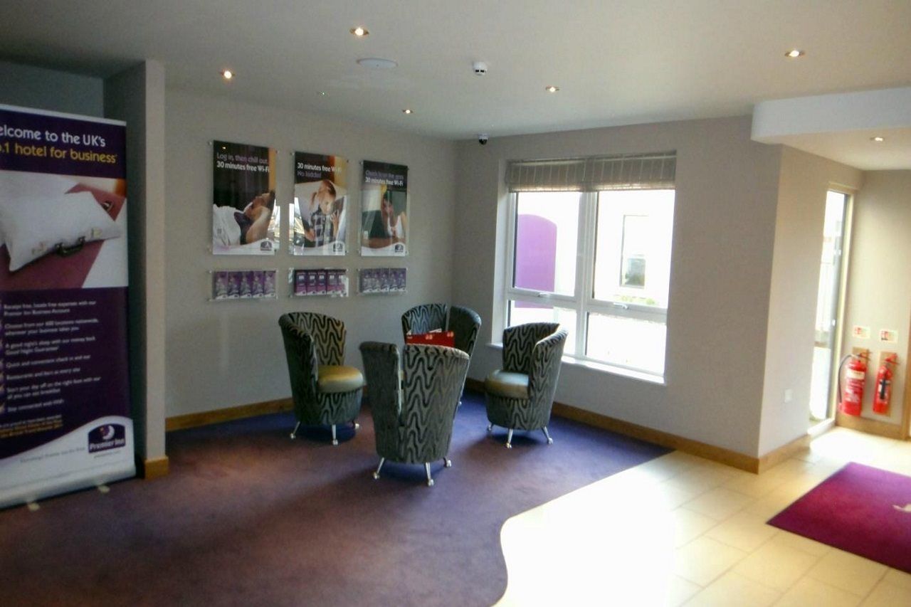 Premier Inn Derry / Londonderry Hotel Exterior foto