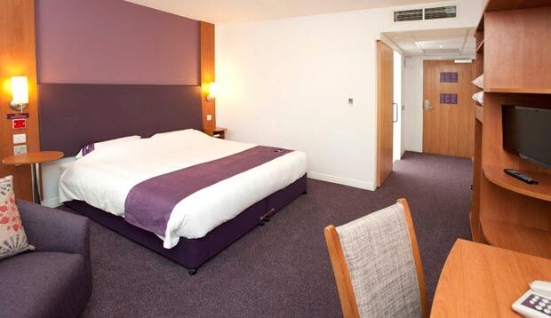 Premier Inn Derry / Londonderry Hotel Exterior foto
